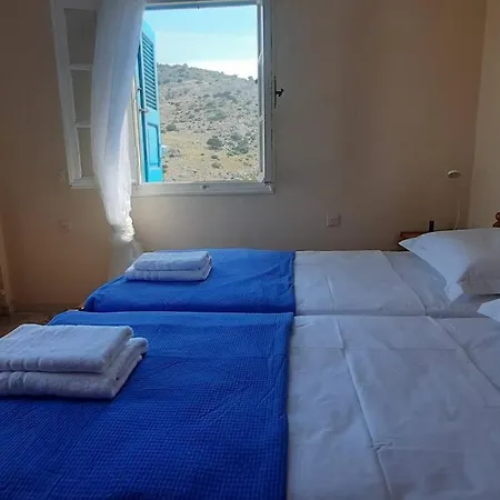 Four View House In Kalymnos κάθε μπαλκόνι έχει άλλη θέα Semesterbostad *