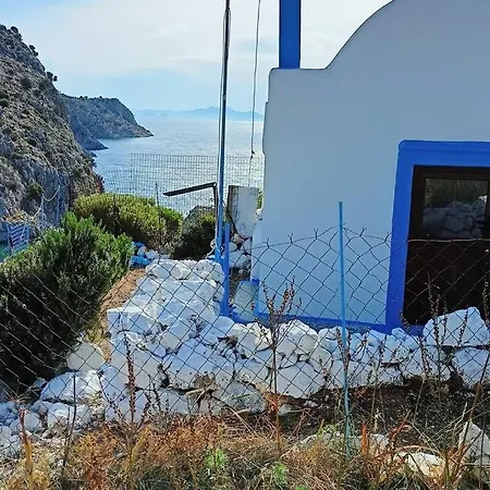 Four View House In Kalymnos κάθε μπαλκόνι έχει άλλη θέα Vathis