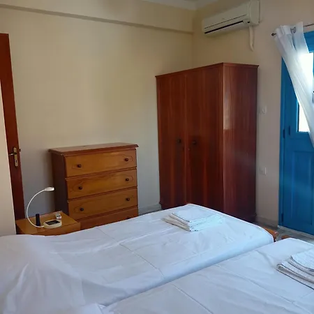 Four View House In Kalymnos κάθε μπαλκόνι έχει άλλη θέα