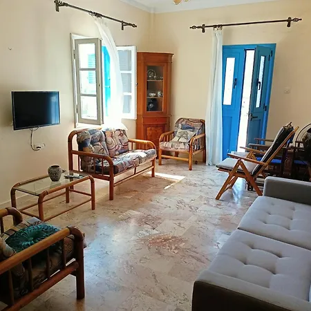 Four View House In Kalymnos κάθε μπαλκόνι έχει άλλη θέα Vakantiehuis Vathis