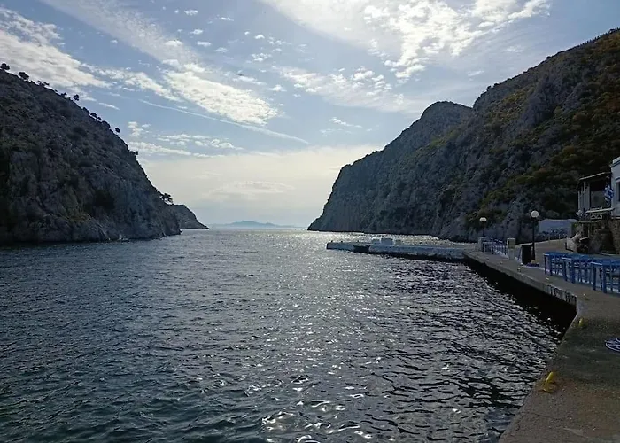 Four View House In Kalymnos κάθε μπαλκόνι έχει άλλη θέα * Vathis
