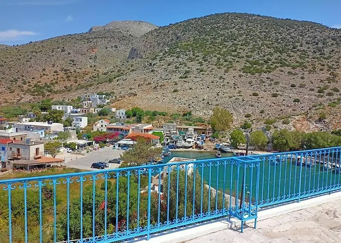 Four View House In Kalymnos κάθε μπαλκόνι έχει άλλη θέα *