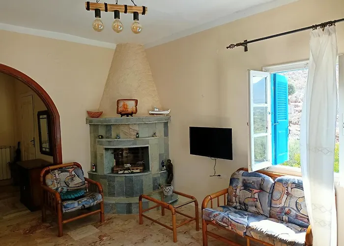 Four View House In Kalymnos κάθε μπαλκόνι έχει άλλη θέα